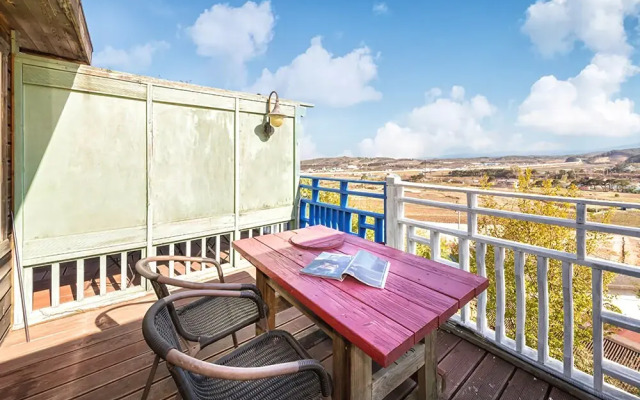 Yangyang Santa Hill Pension