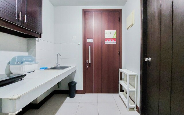Comfort And Homey 1Br Apartment Scientia Residence