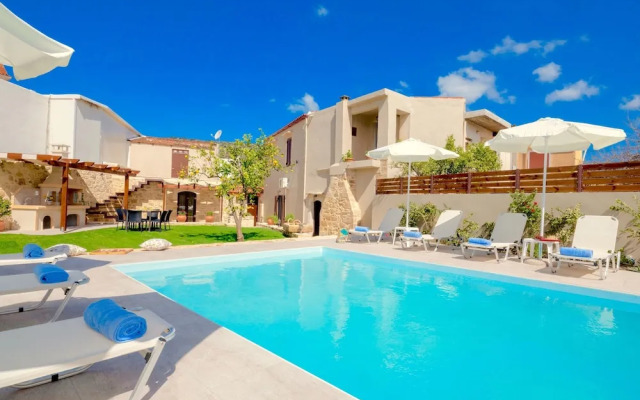 Villa Lucas