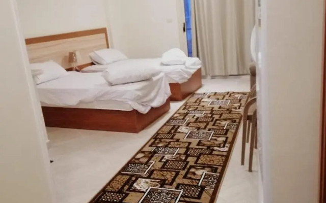 قرية بالميرا العين السخنة