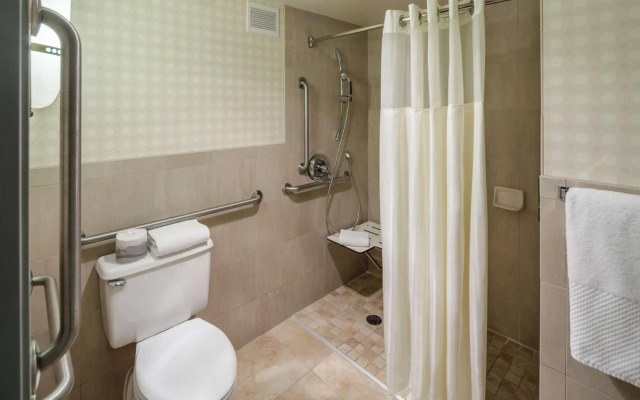 DoubleTree by Hilton Hotel Denver
