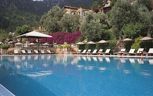 Dionysos Hotel