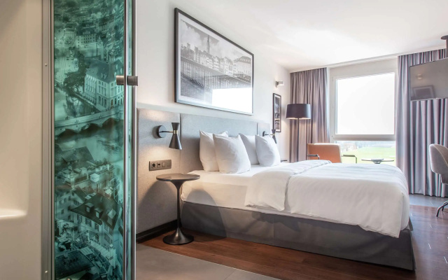 Radisson Hotel Zurich Airport - Image 5