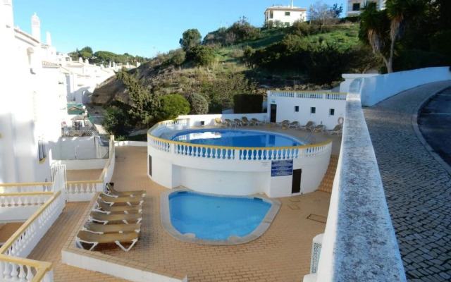 135 Monte Dourado Two Bed Apartment With Communa