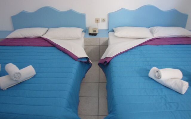 Studio Apartment Perivolos