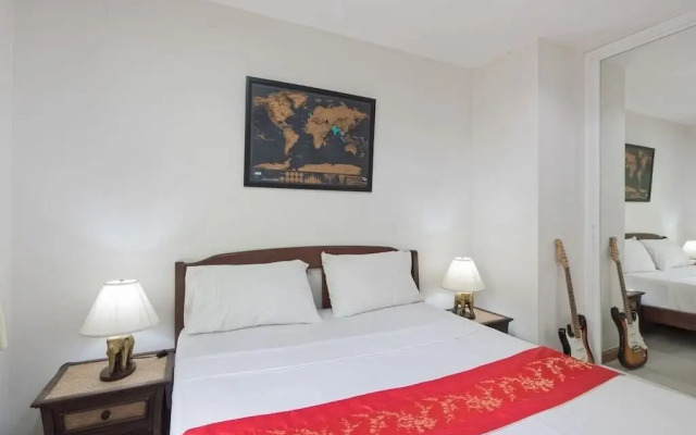 Mountain Sea View Luxury Apartments