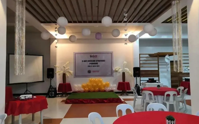 AGM Beachfront Resort & Resto