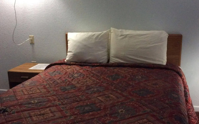 Regency Inn Comanche