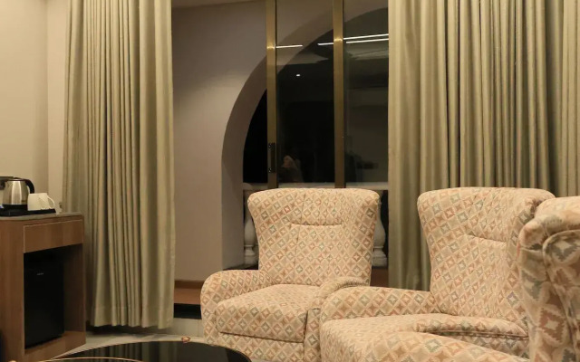 Pride Comfort Dwarka