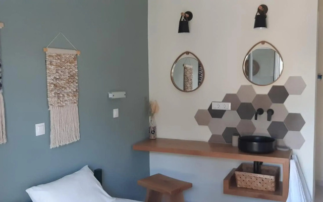 Panorama Studios & Apartments