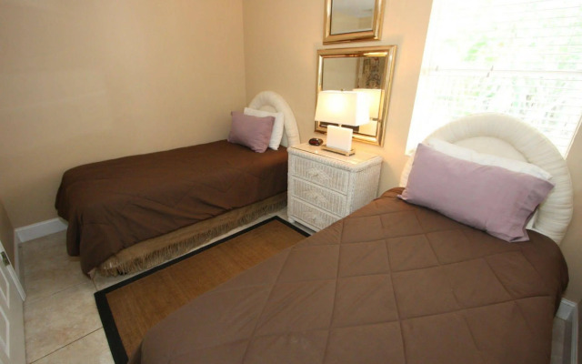 Siesta Gardens by RVA