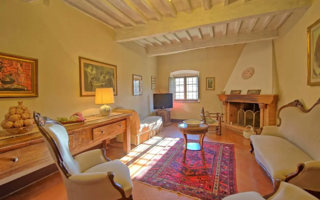 Inviting 6-bed House in Brindisi