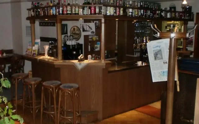 Hotel & Restaurant "Zum Firstenstein"