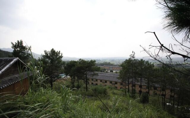 Zhiqing Tribe-longfei Resorts