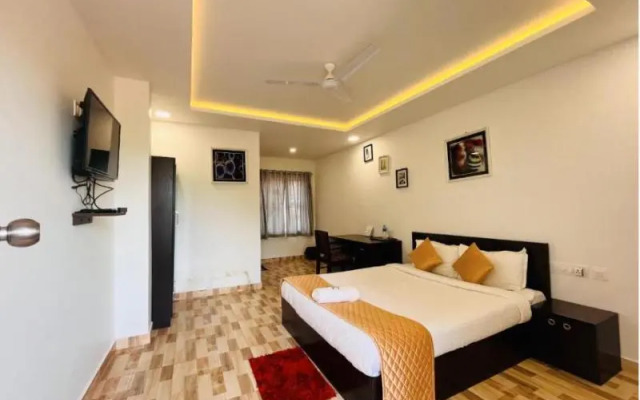 7 Malai Residency