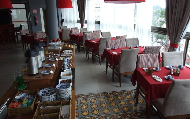 Vivas Hotel & Casa