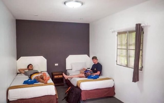 Asia Blue - Beach Hostel Hacienda - Budget Double Room