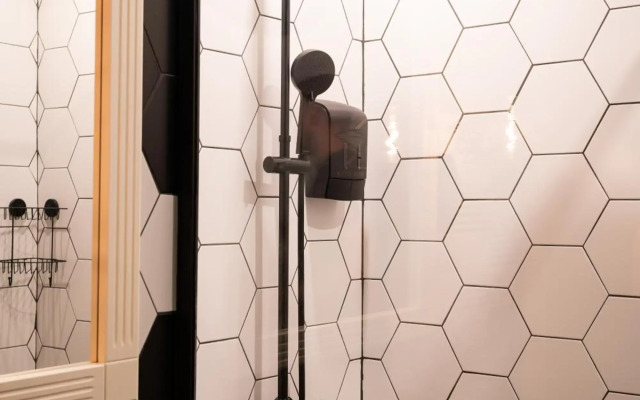 Artsy riverside suite - Amazing central apartment