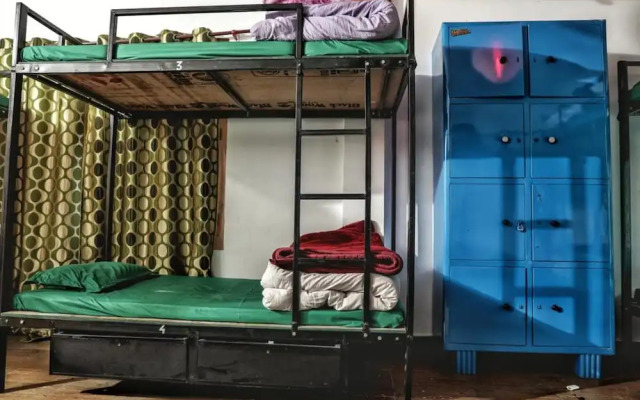 Nomads Hostel