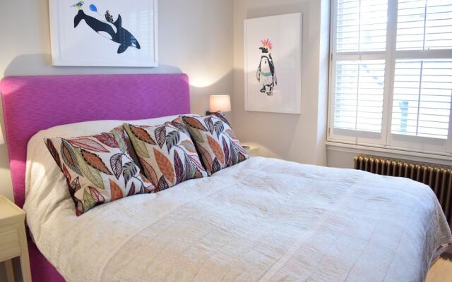 2 Bedroom Garden Flat By Kings Road