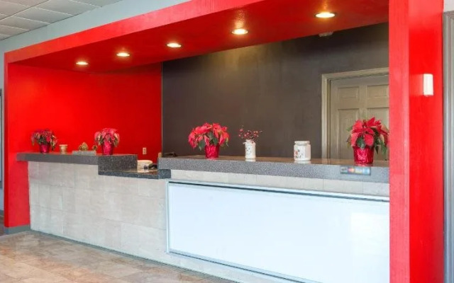 OYO Hotel Sweetwater TN West