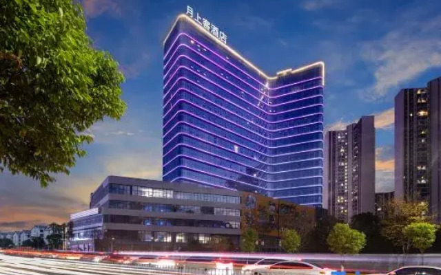 Yueshangke Hotel (Zhangzhou Haishanghui Branch)