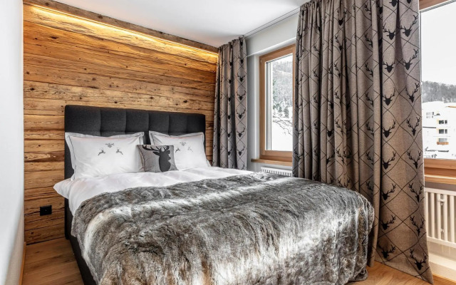 Unique Alpic style apartment in the heart of Davos