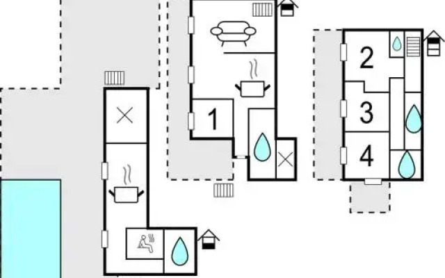 Four-Bedroom Holiday Home in Milna