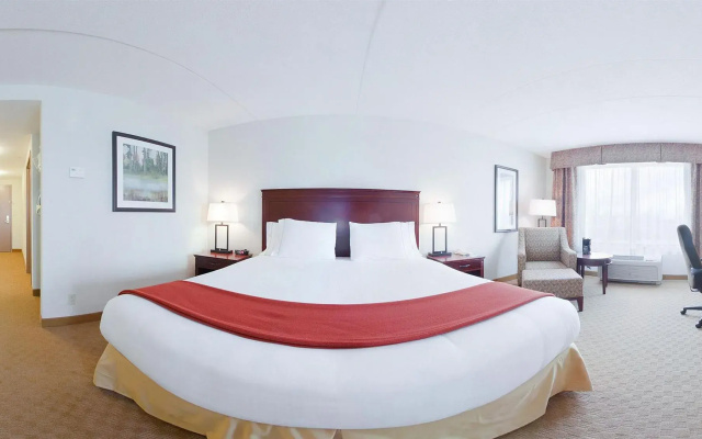 Holiday Inn Express Hotel & Suites Brockville by IHG