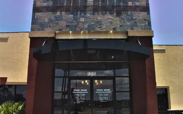 Springfield Hotel and Suites