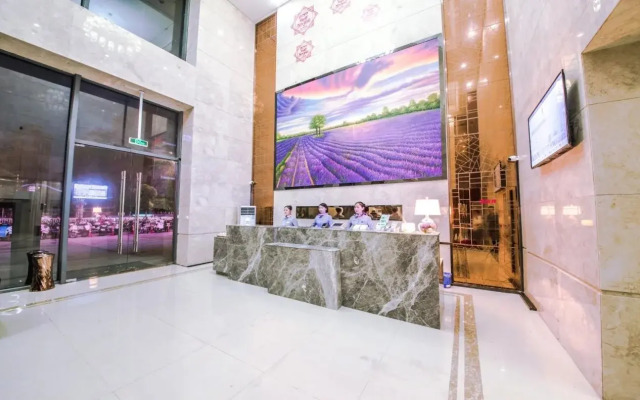 Lavande Hotel Haining Leather City Yintai