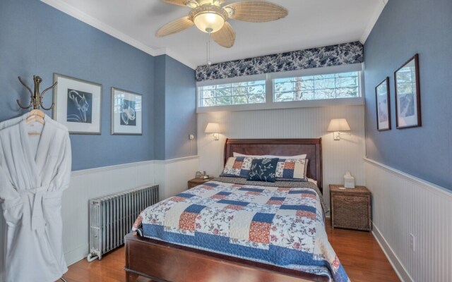 Solomons Victorian Inn