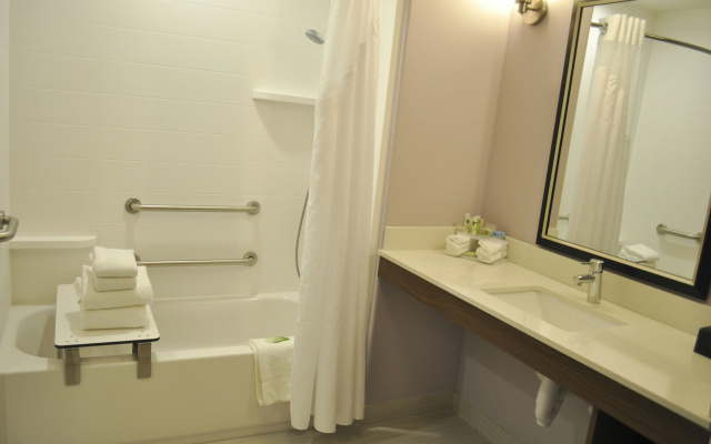 Holiday Inn Express & Suites Price by IHG
