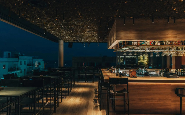 M Boutique Hotel - Designed for Adults