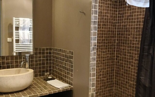 Clos Masure Hôtel De Campagne ®