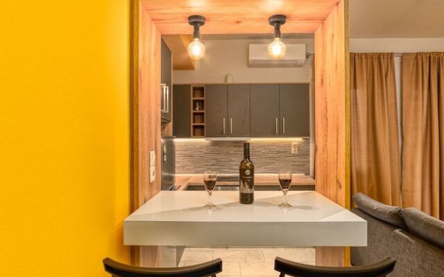 Amoudara Suites
