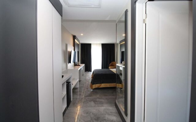 Laroxx Hotel Lara