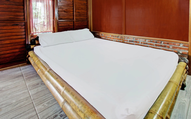 Hotel O Samalas Syariah Homestay Near SDN TANAK BEAK – Guest Rooms – Pringgarata