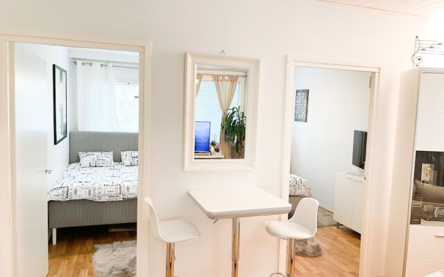 3bed Apartment 18 Mins by Metro to Helsinki Centre