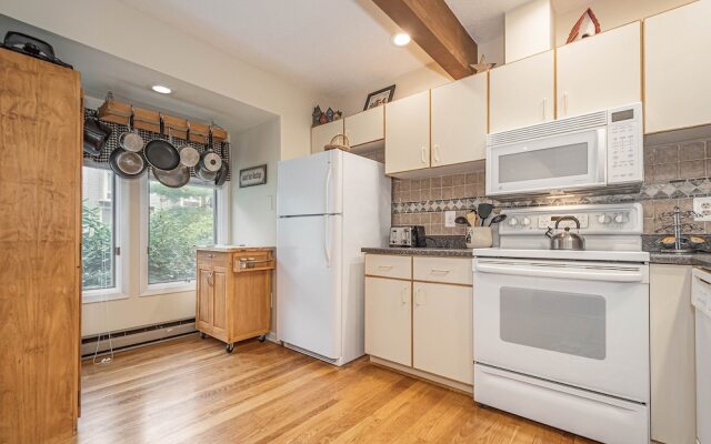 Villages of Wisp 27 Lakeview Court