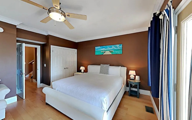 A Mid-Summer's Night Dream by Southern Vacation Rentals