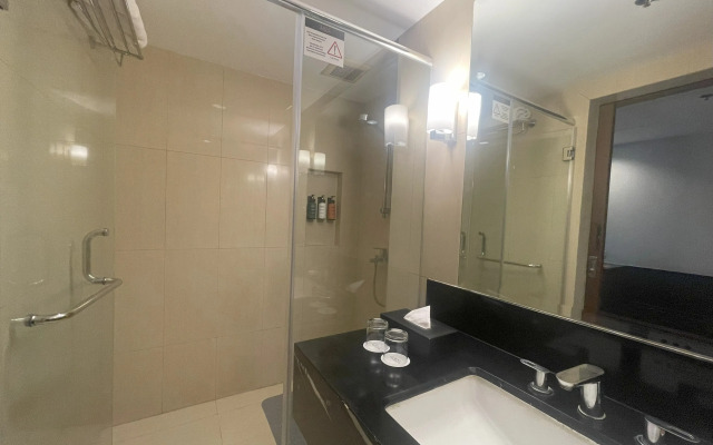 Luxent Hotel