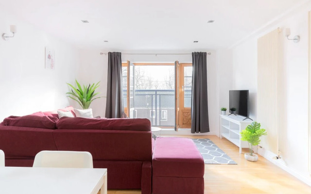 Serenity Apartment Whitechapel