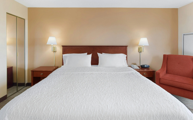 Hampton Inn Columbus-North