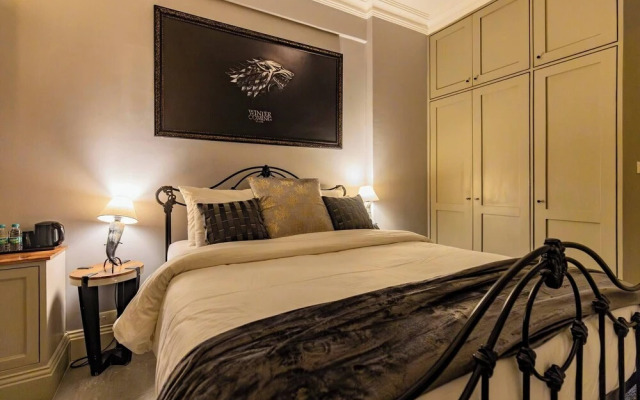 The Iron Throne A Bespoke Got' Theme Penthouse