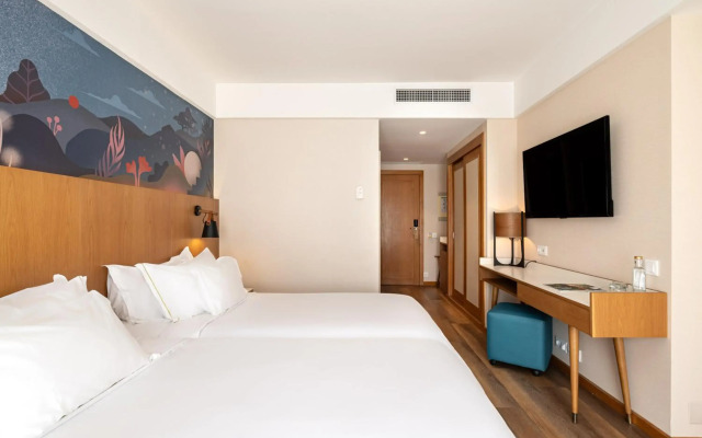 Onyria Quinta da Marinha Hotel