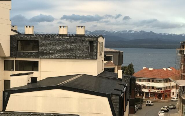 Cozy Apartment Downtown Great Lake Views MF1 by Apartments Bariloche