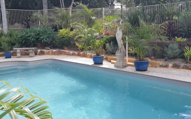 Mapleton Peaceful Provence BnB