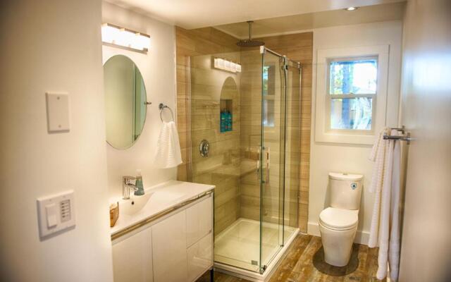 The Francis Boutique Inn