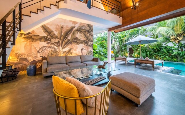 Splendid Private Villa, 4 BR, Canggu With Staff